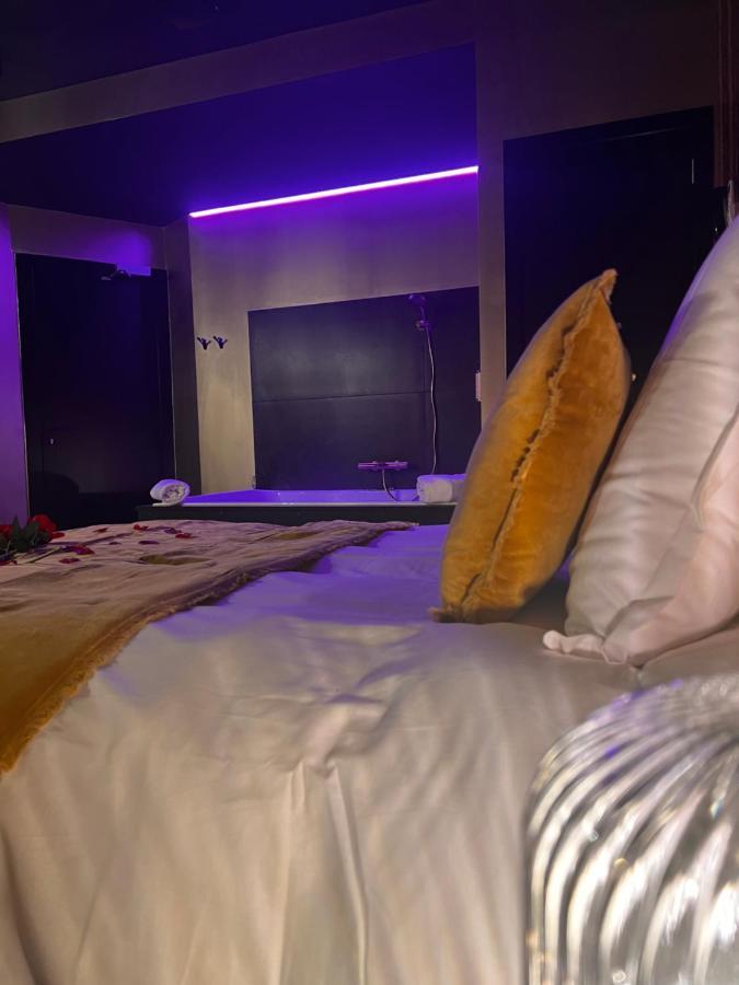 Hotel Mademoiselle Льеж Экстерьер фото