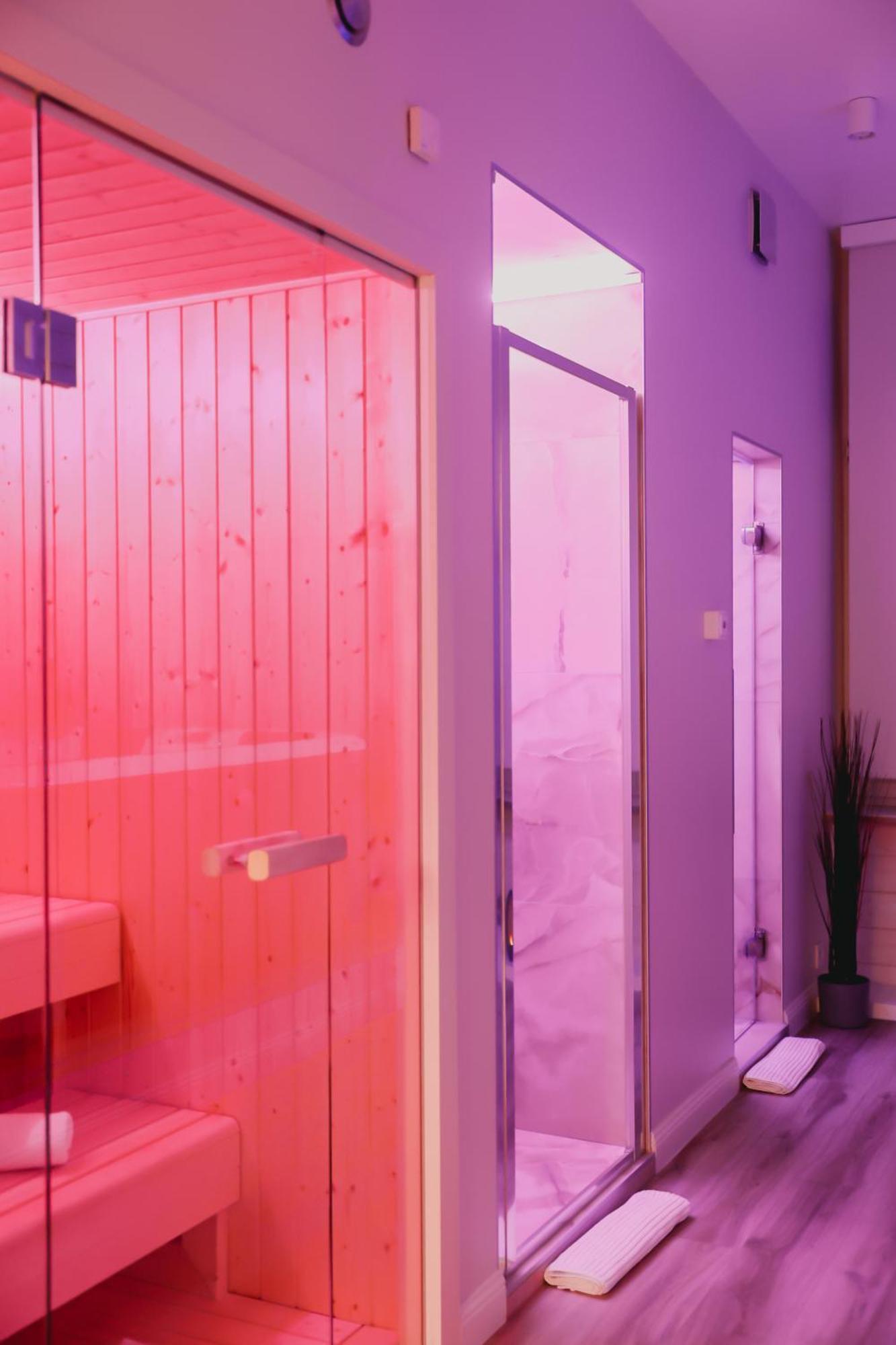 Hotel Mademoiselle Льеж Экстерьер фото