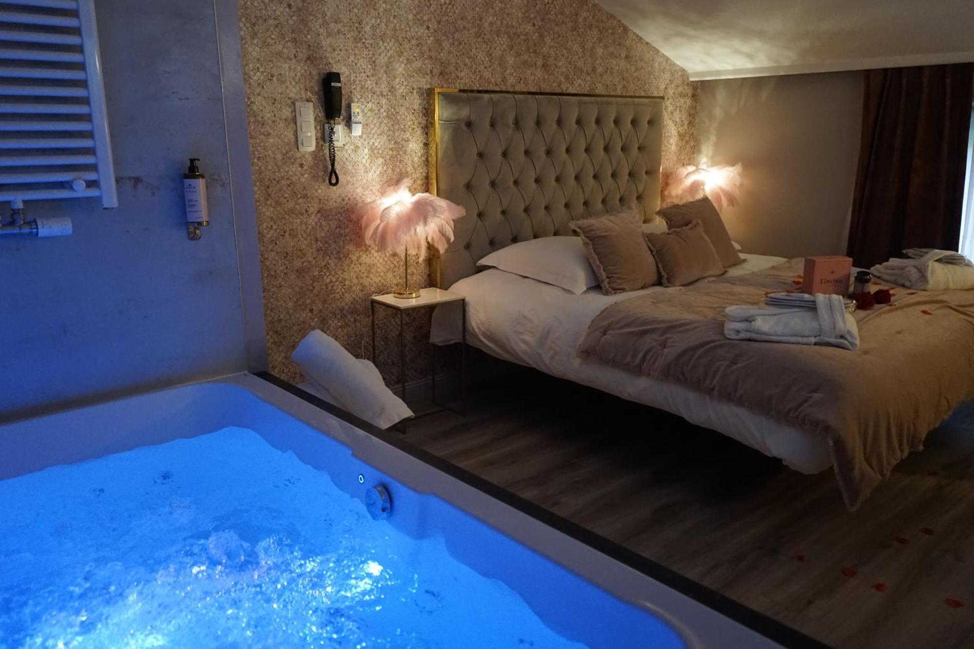 Hotel Mademoiselle Льеж Экстерьер фото