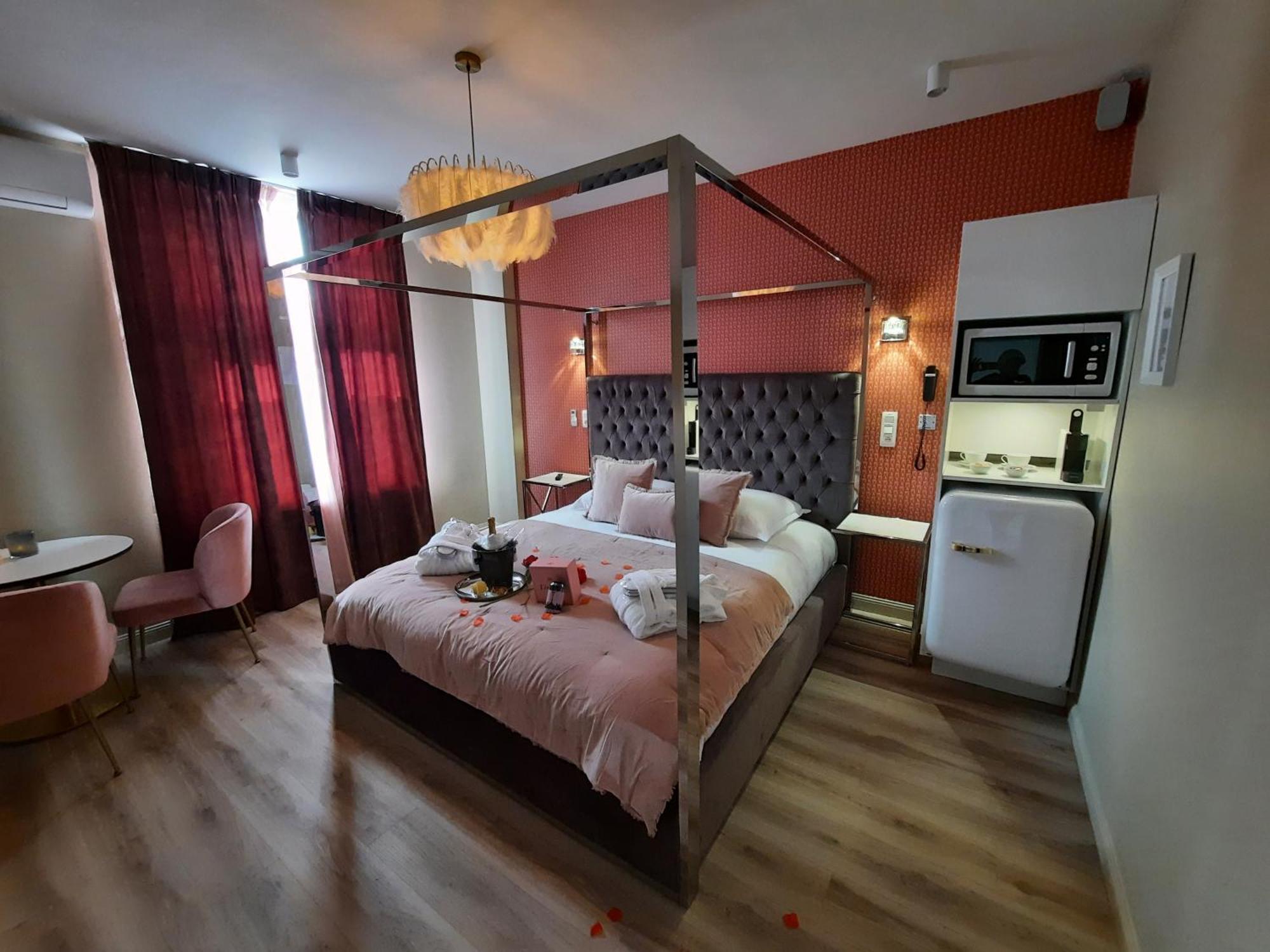 Hotel Mademoiselle Льеж Экстерьер фото